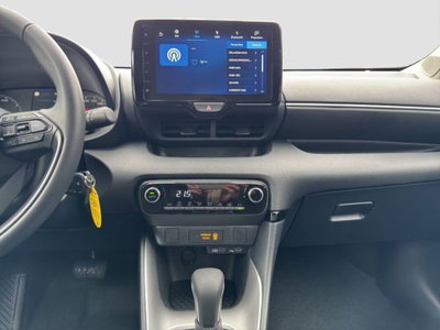Mazda Mazda2 Hybrid 1.5 vvt full hybrid electric Centre Line e-cvt (15)