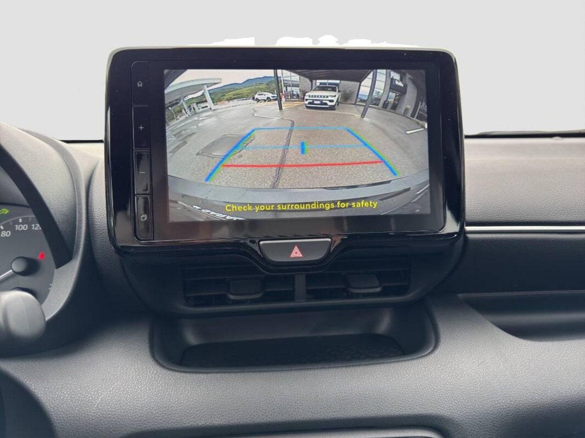 Mazda Mazda2 Hybrid 1.5 vvt full hybrid electric Centre Line e-cvt (16)