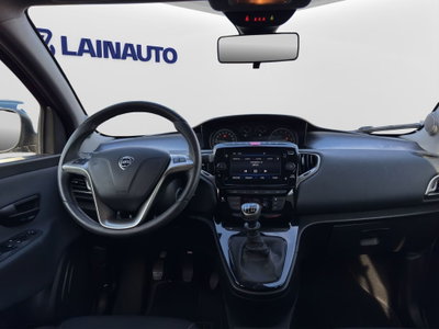 Lancia Ypsilon 1.0 FireFly 5 porte S&S Hybrid Gold Plus (15)