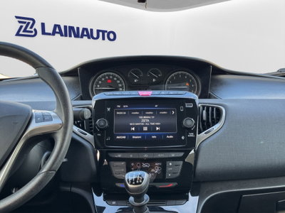 Lancia Ypsilon 1.0 FireFly 5 porte S&S Hybrid Gold Plus (17)