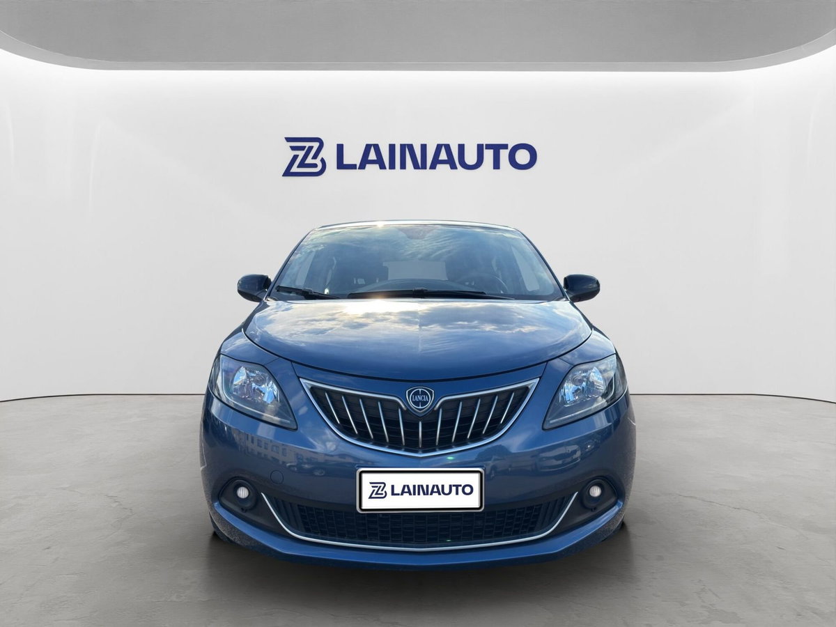 Lancia Ypsilon 1.0 FireFly 5 porte S&S Hybrid Gold Plus (2)