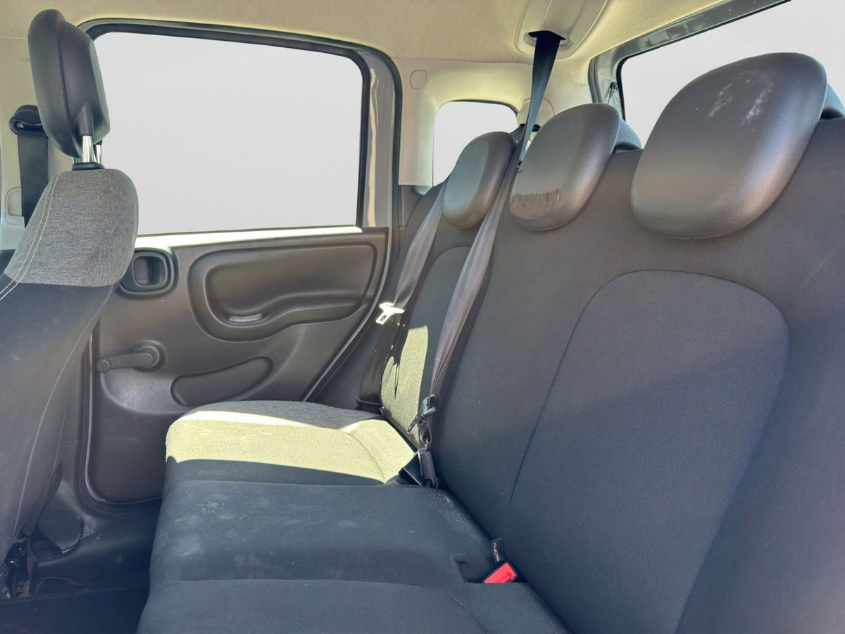 Fiat Panda 1.0 FireFly S&S Hybrid City Cross (14)