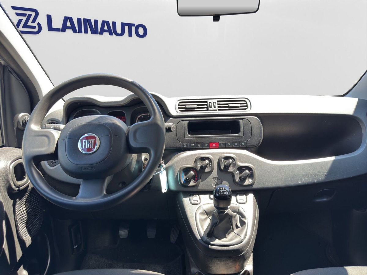 Fiat Panda 1.0 FireFly S&S Hybrid City Cross (15)