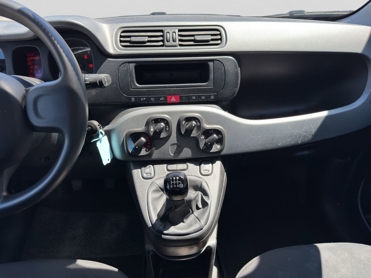 Fiat Panda 1.0 FireFly S&S Hybrid City Cross (16)