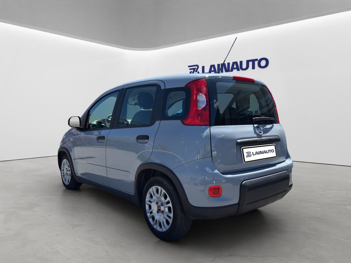 Fiat Panda 1.0 FireFly S&S Hybrid City Cross (4)