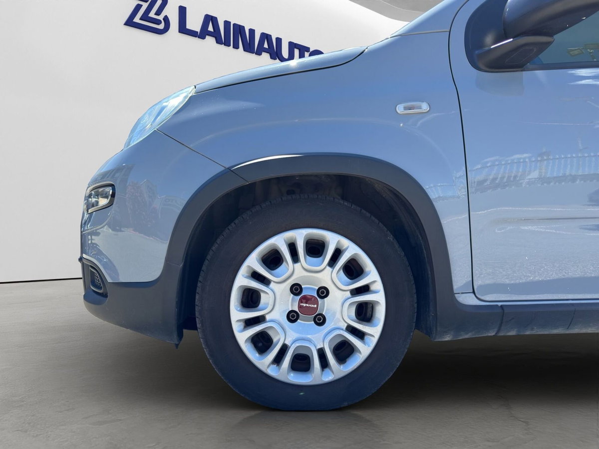 Fiat Panda 1.0 FireFly S&S Hybrid City Cross (9)