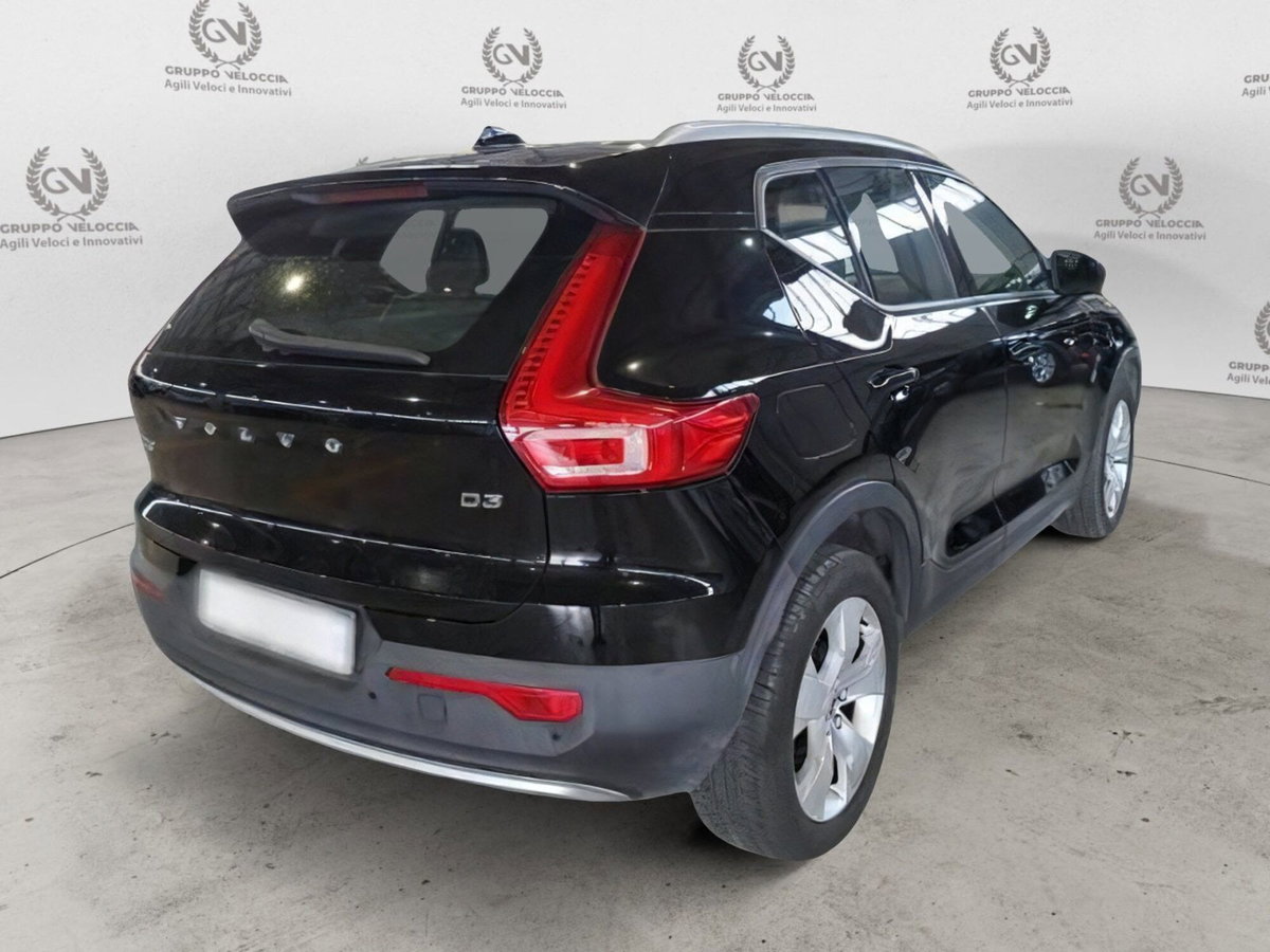 Volvo XC40 D3 Geartronic Business Plus (11)