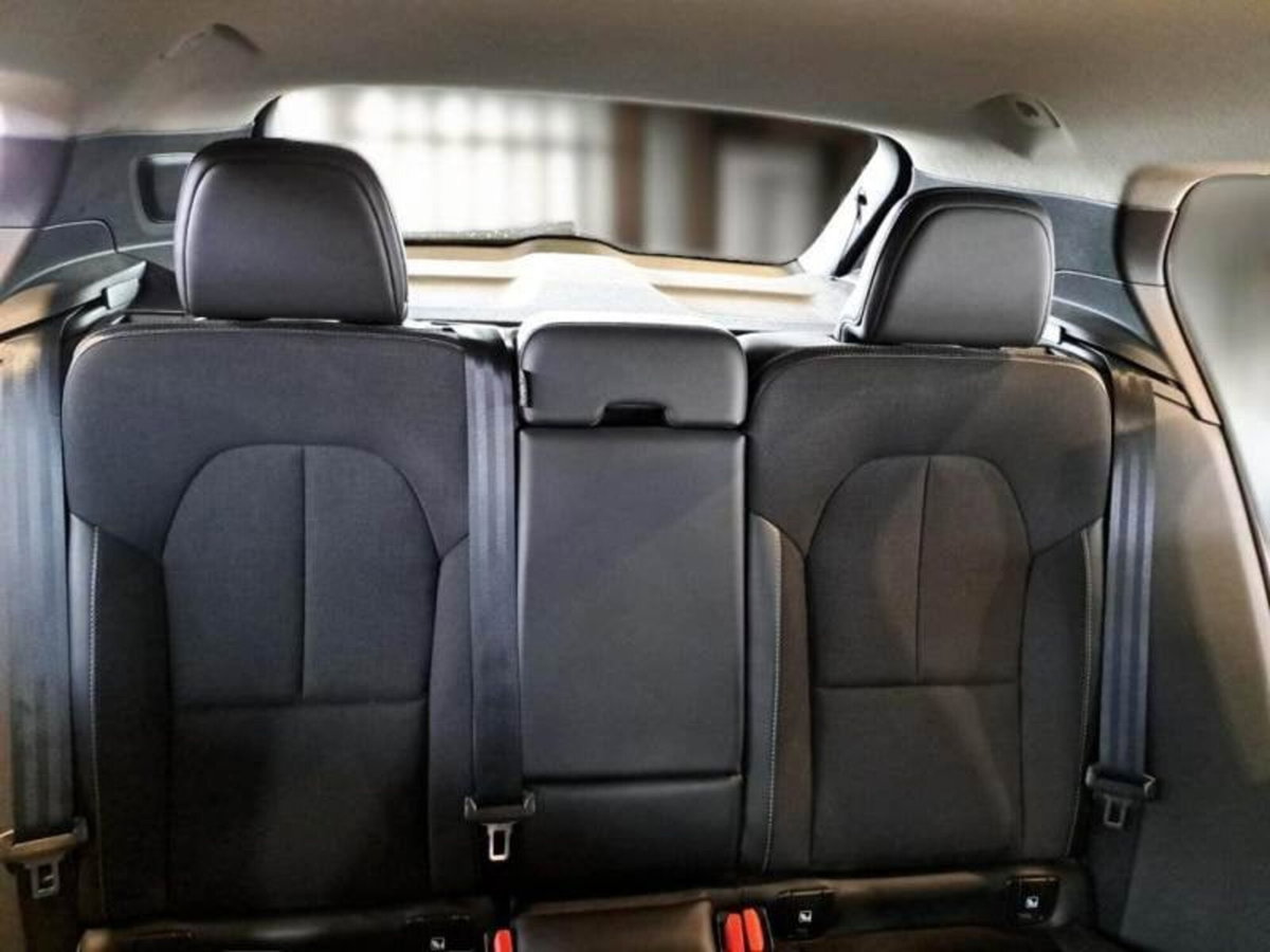 Volvo XC40 D3 Geartronic Business Plus (7)