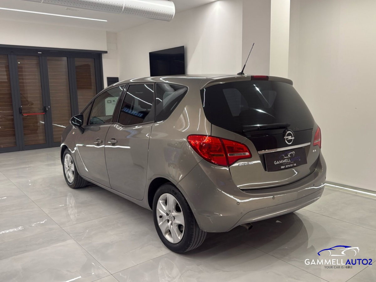 Opel Meriva 1.3 CDTI 95CV ecoFLEStart&Stop Cosmo (7)