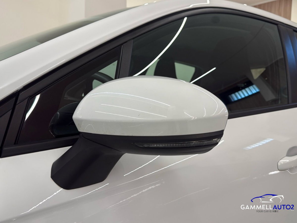 Renault Clio TCe 90 CV 5 porte Zen (13)