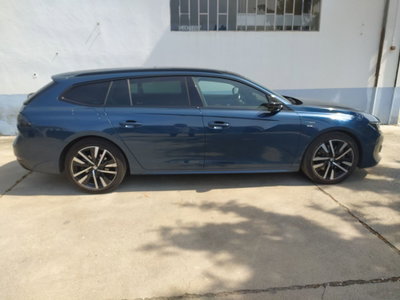 Peugeot 508 SW PureTech Turbo 225 Stop&Start EAT8 GT Pack (3)