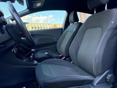 Ford Fiesta 1.0 EcoBoost 100CV 3 porte ST-Line (8)