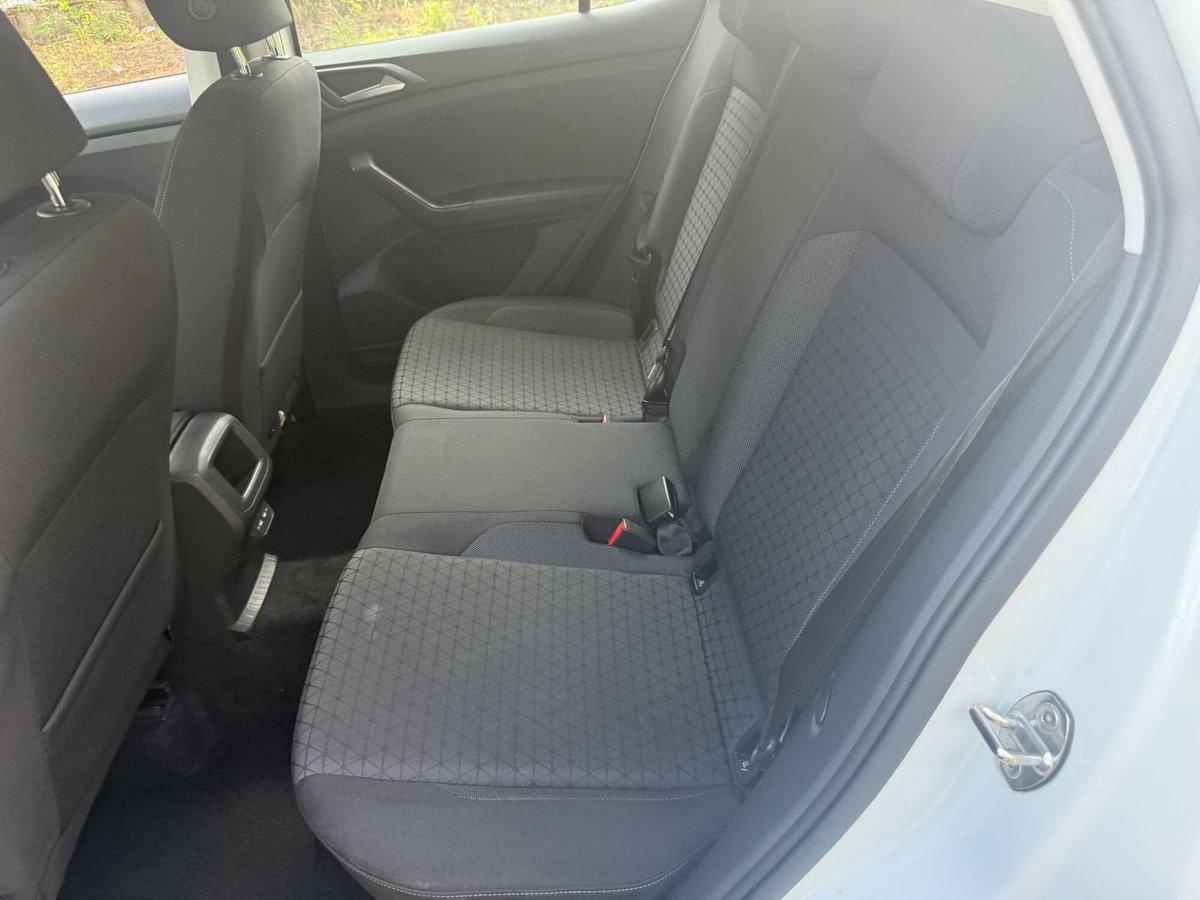 Volkswagen T-Cross 1.0 tsi Edition 95cv (11)