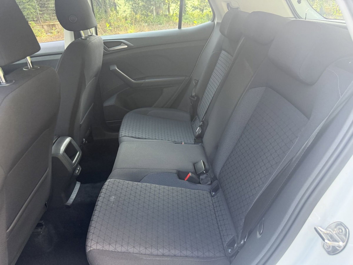 Volkswagen T-Cross 1.0 tsi Edition 95cv (15)