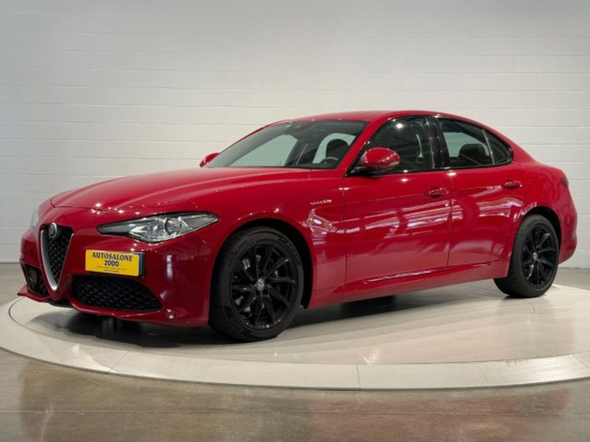 Alfa Romeo Giulia 2.2 Turbodiesel 210 CV AT8 AWD Q4 Veloce