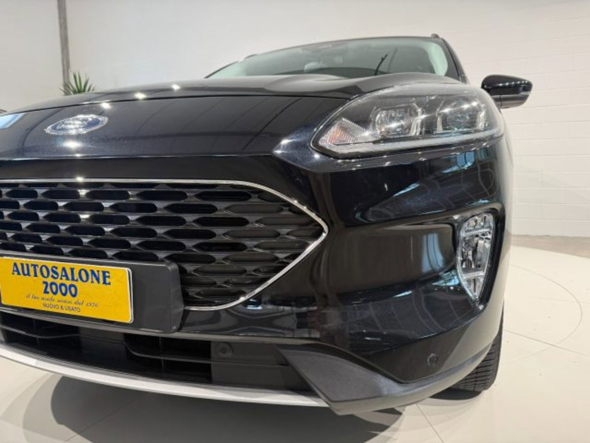 Ford Kuga 2.5 Full Hybrid 190 CV CVT 2WD ST-Line Design (16)