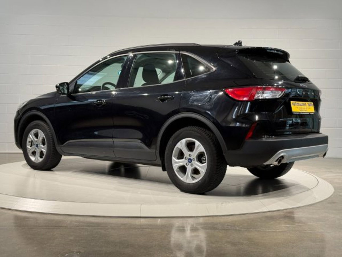 Ford Kuga 2.5 Full Hybrid 190 CV CVT 2WD ST-Line Design (3)