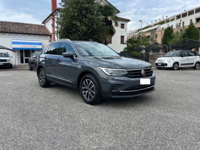 Volkswagen Tiguan 2.0 TDI SCR Life usata