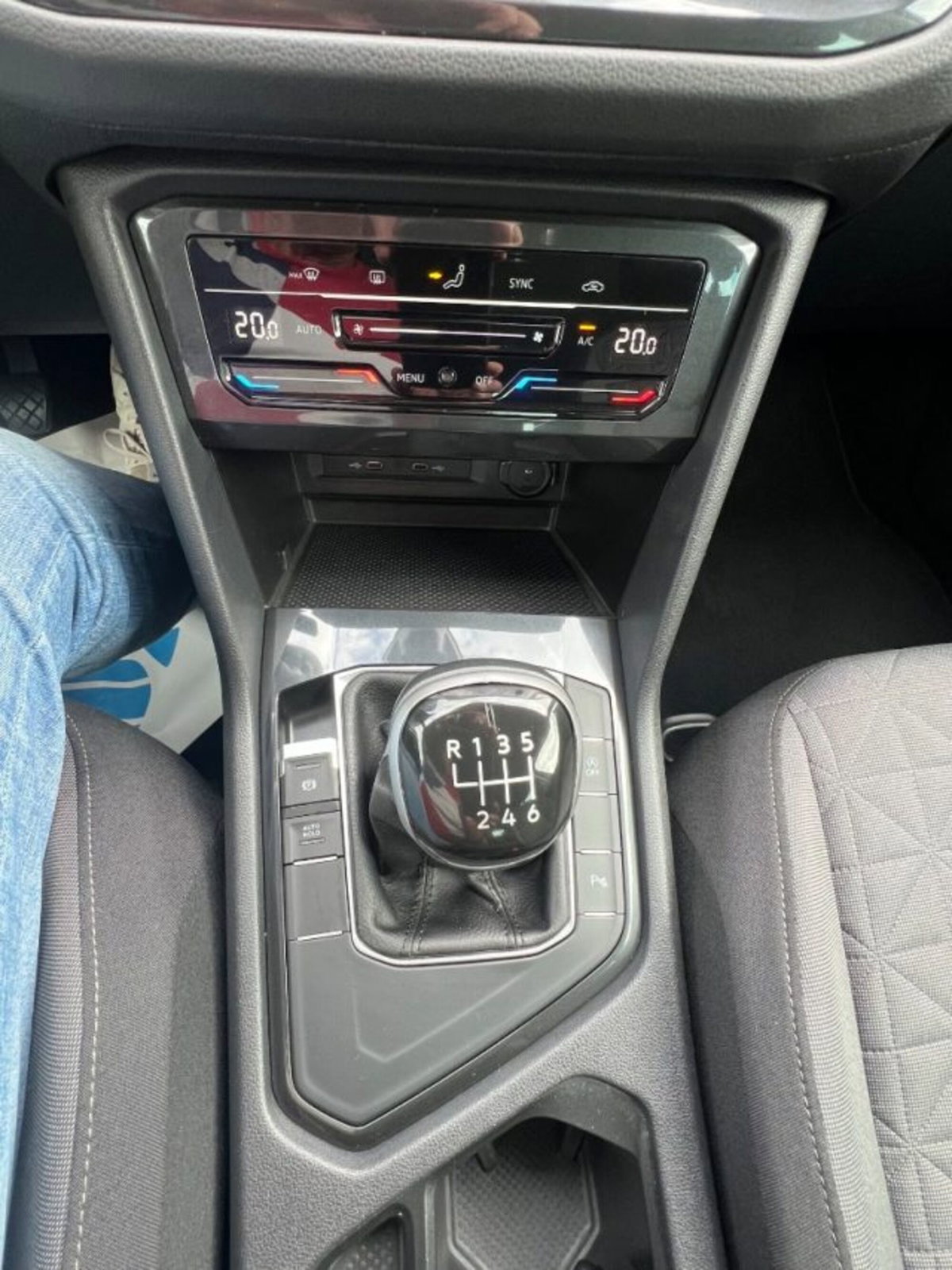 Volkswagen Tiguan 2.0 TDI SCR Life (15)
