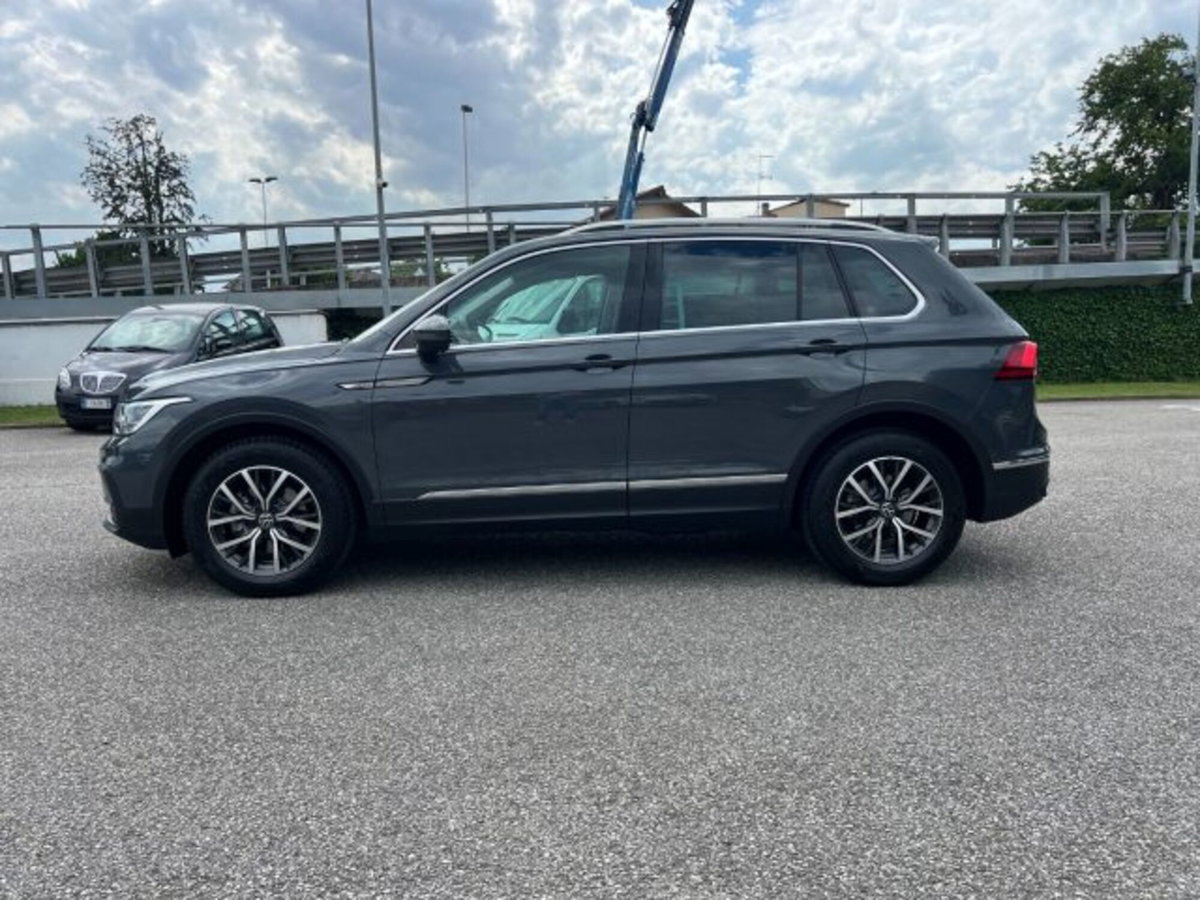 Volkswagen Tiguan 2.0 TDI SCR Life (4)