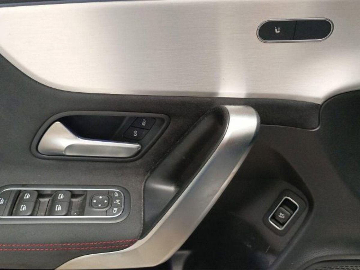 Mercedes-Benz CLA Shooting Brake 200 d AMG Line Advanced Plus auto (16)