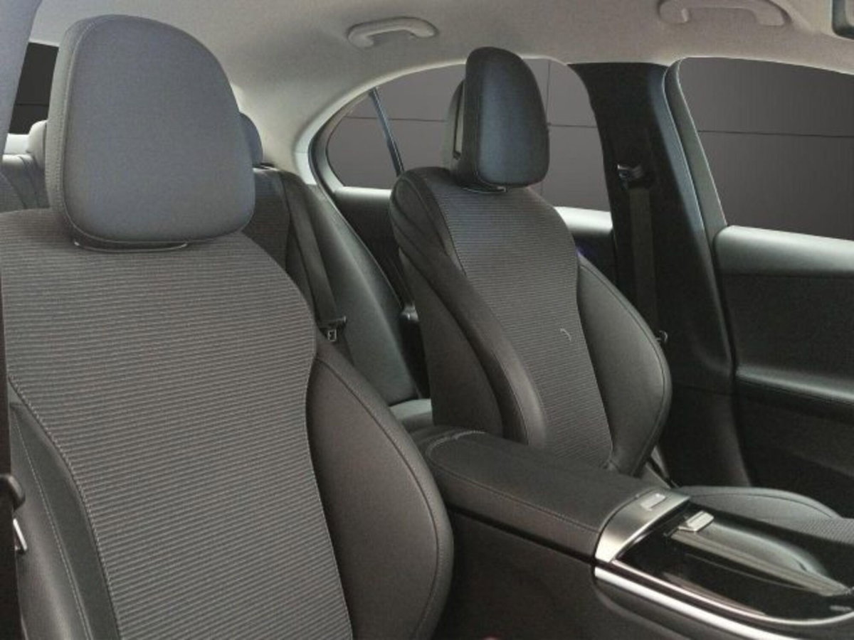 Mercedes-Benz Classe C 200 d Mild hybrid Premium (10)
