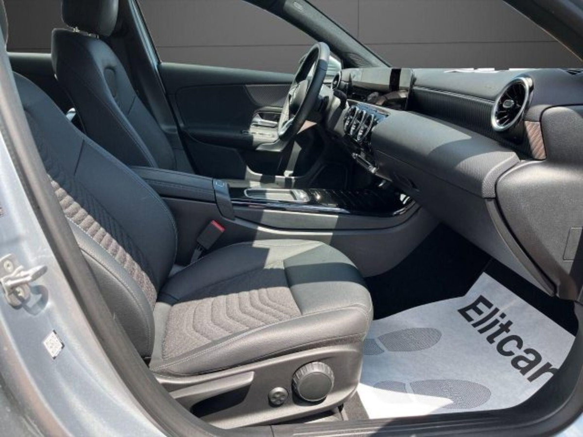 Mercedes-Benz Classe A Sedan 180 Progressive Advanced Plus auto (9)
