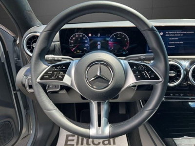 Mercedes-Benz Classe A Sedan 180 Progressive Advanced Plus auto (11)
