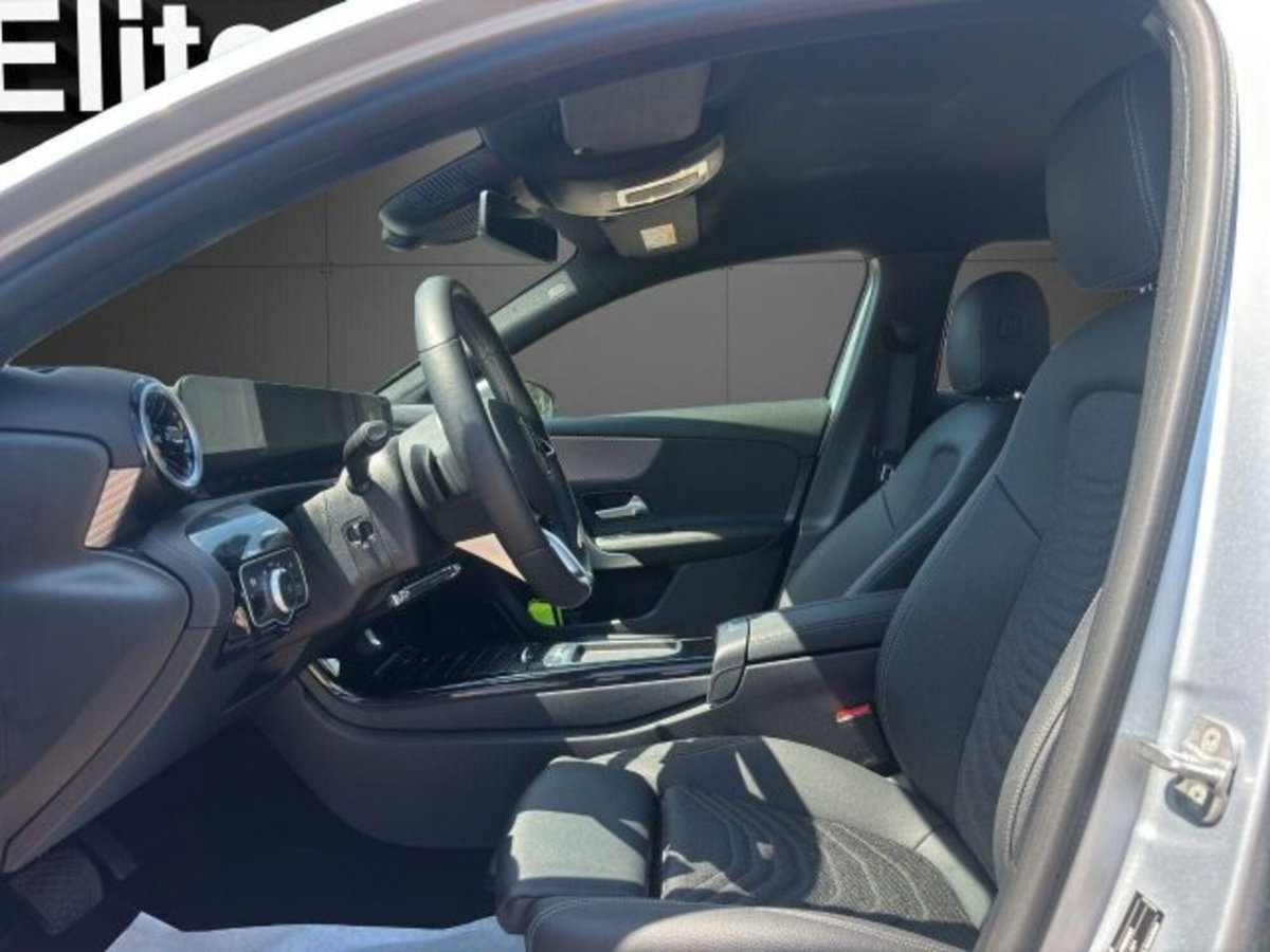Mercedes-Benz Classe A Sedan 180 Progressive Advanced Plus auto (8)