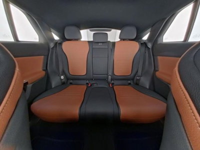 Mercedes-Benz GLC 220 d 4Matic Mild Hybrid AMG Advanced Plus (7)