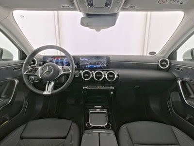 Mercedes-Benz Classe A Sedan 180 Progressive Advanced Plus auto (4)