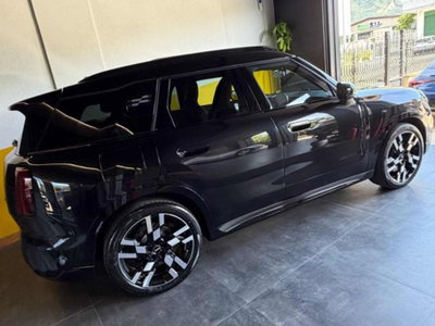 MINI Mini Countryman 2.0 Cooper D JCW Countryman (2)