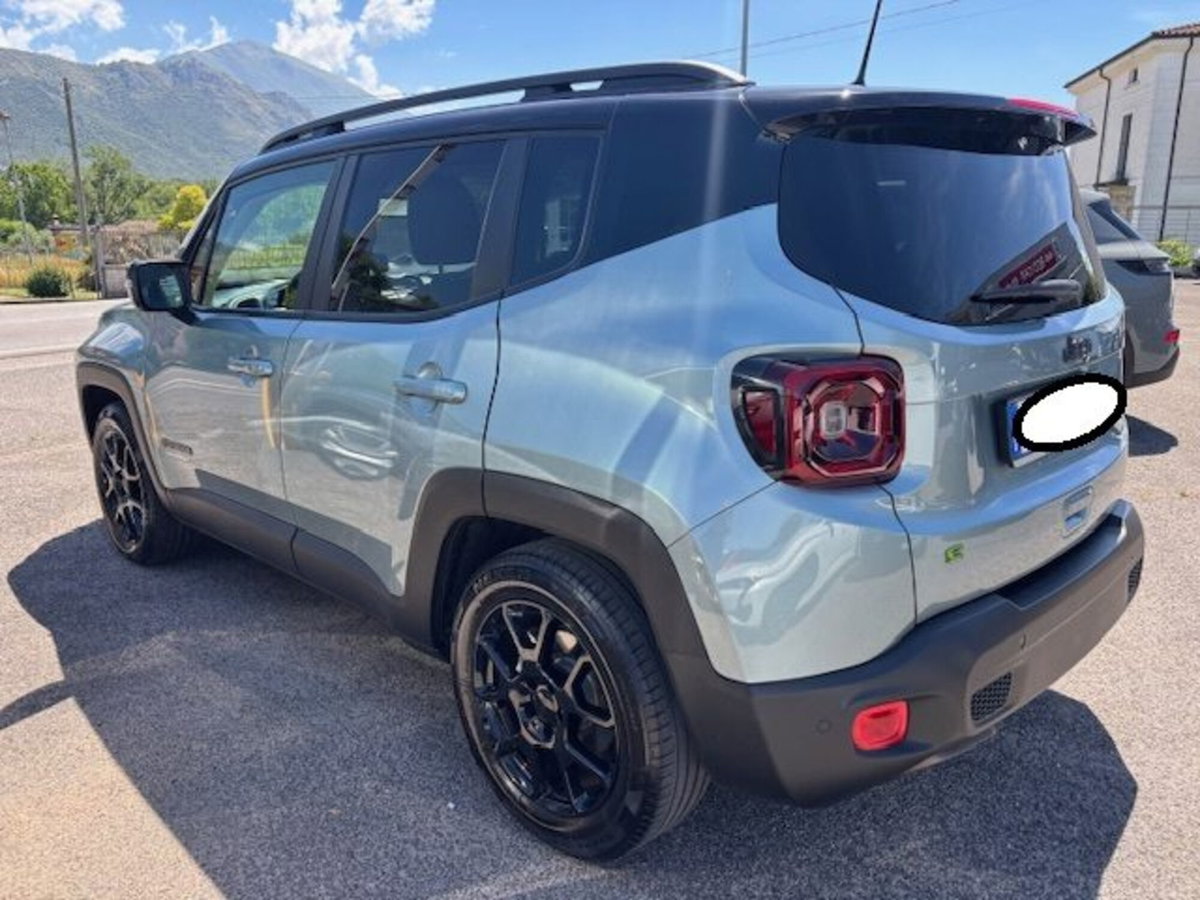 Jeep Renegade 1.5 Turbo T4 MHEV Upland (4)