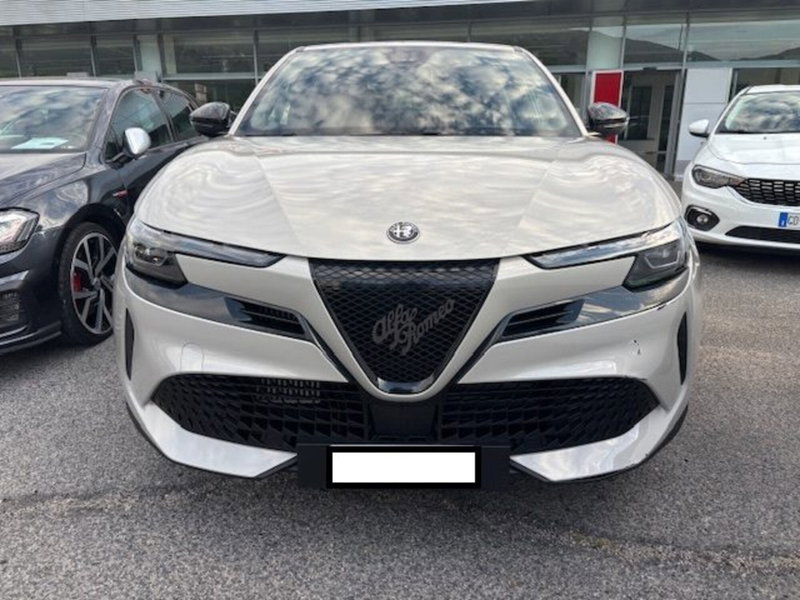 Alfa Romeo Junior 1.2 ibrida 145cv edct6