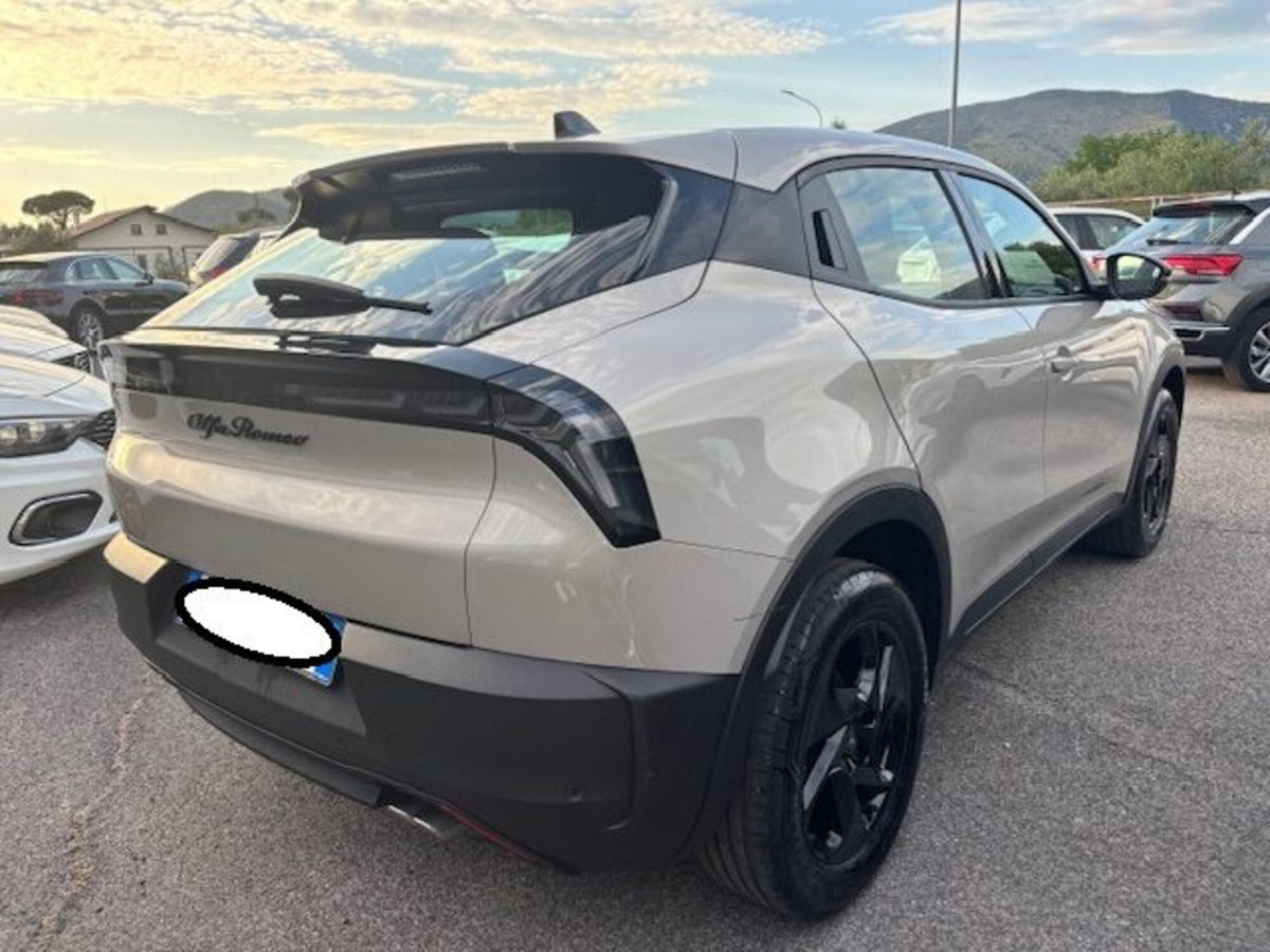 Alfa Romeo Junior 1.2 ibrida 145cv edct6 (6)