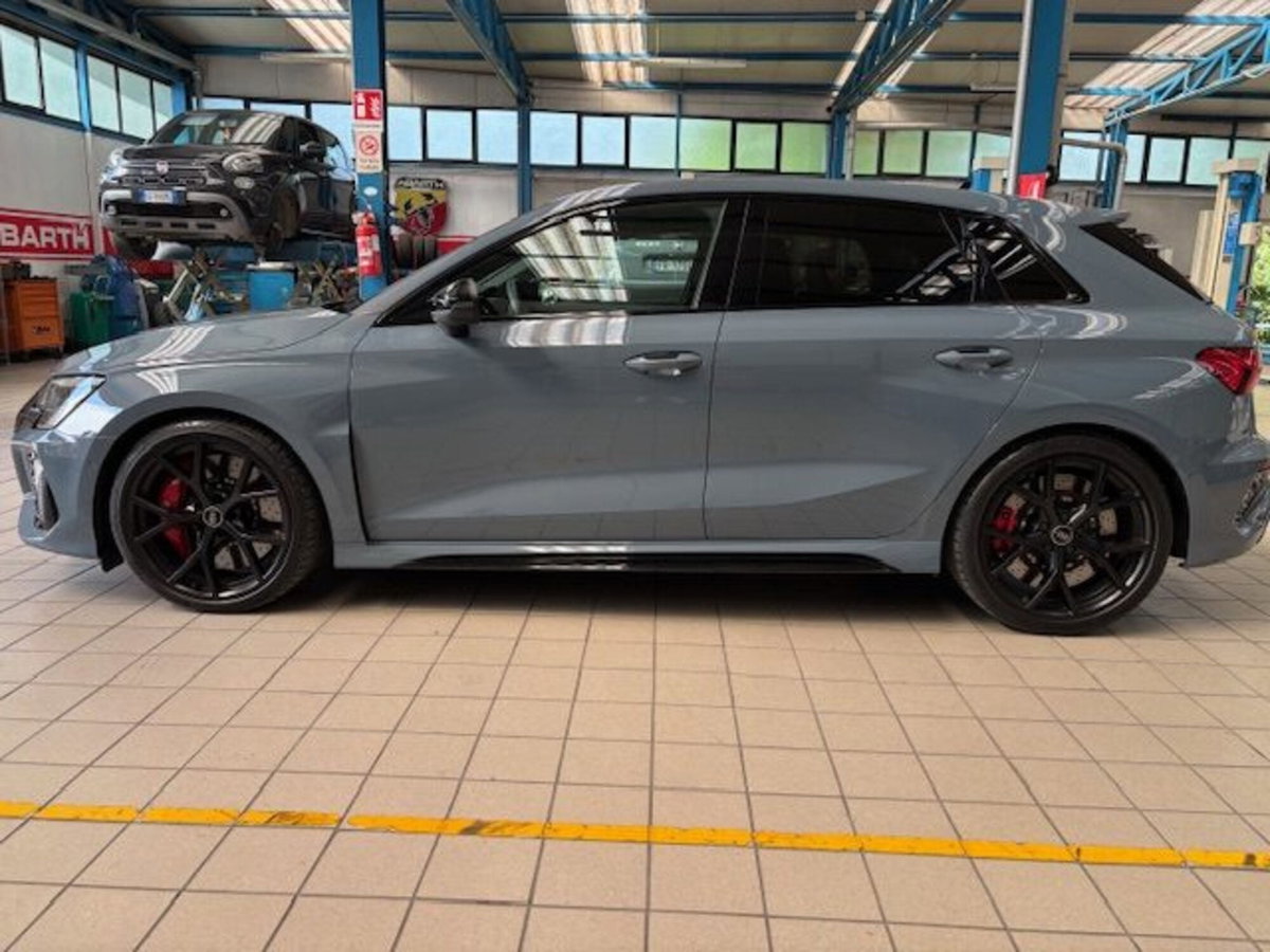 Audi RS 3 Sportback 3 TFSI quattro S tronic (4)