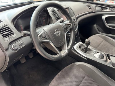 Opel Insignia Station Wagon CDTI 136CV Start&Stop Sports Cosmo (8)