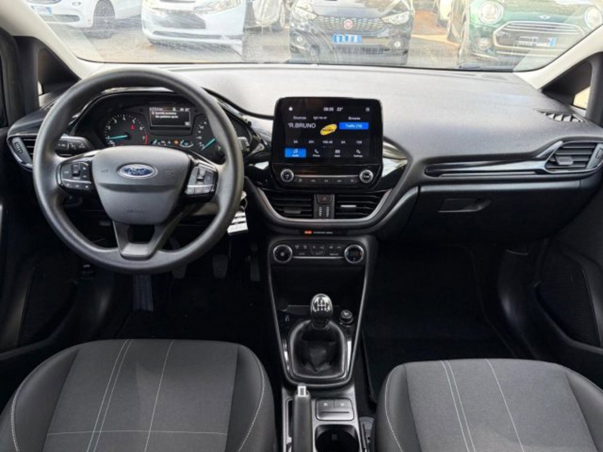 Ford Fiesta 1.1 85 CV 5 porte Titanium (11)