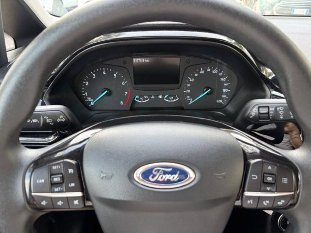 Ford Fiesta 1.1 85 CV 5 porte Titanium (9)