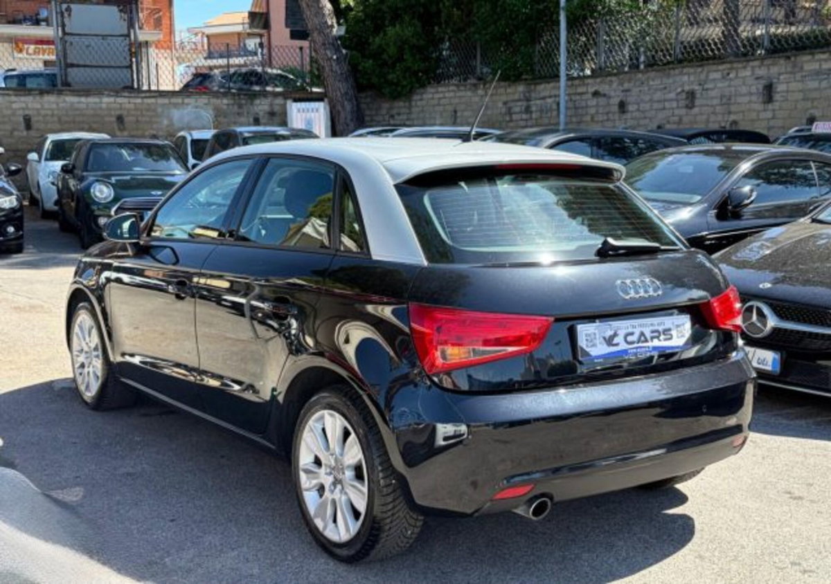 Audi A1 Sportback 1.6 TDI S tronic Ambition (6)