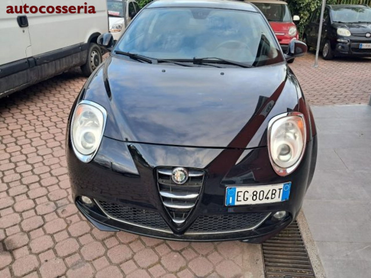 Alfa Romeo MiTo 1.3 JTDm 16V 90 CV Distinctive (3)