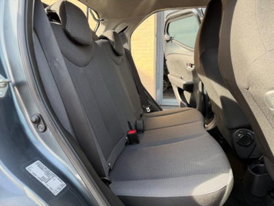 Toyota Aygo Connect 1.0 VVT-i 72 CV 5 porte x-play MMT (7)