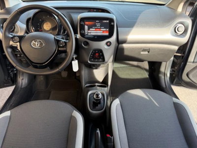 Toyota Aygo Connect 1.0 VVT-i 72 CV 5 porte x-play MMT (8)