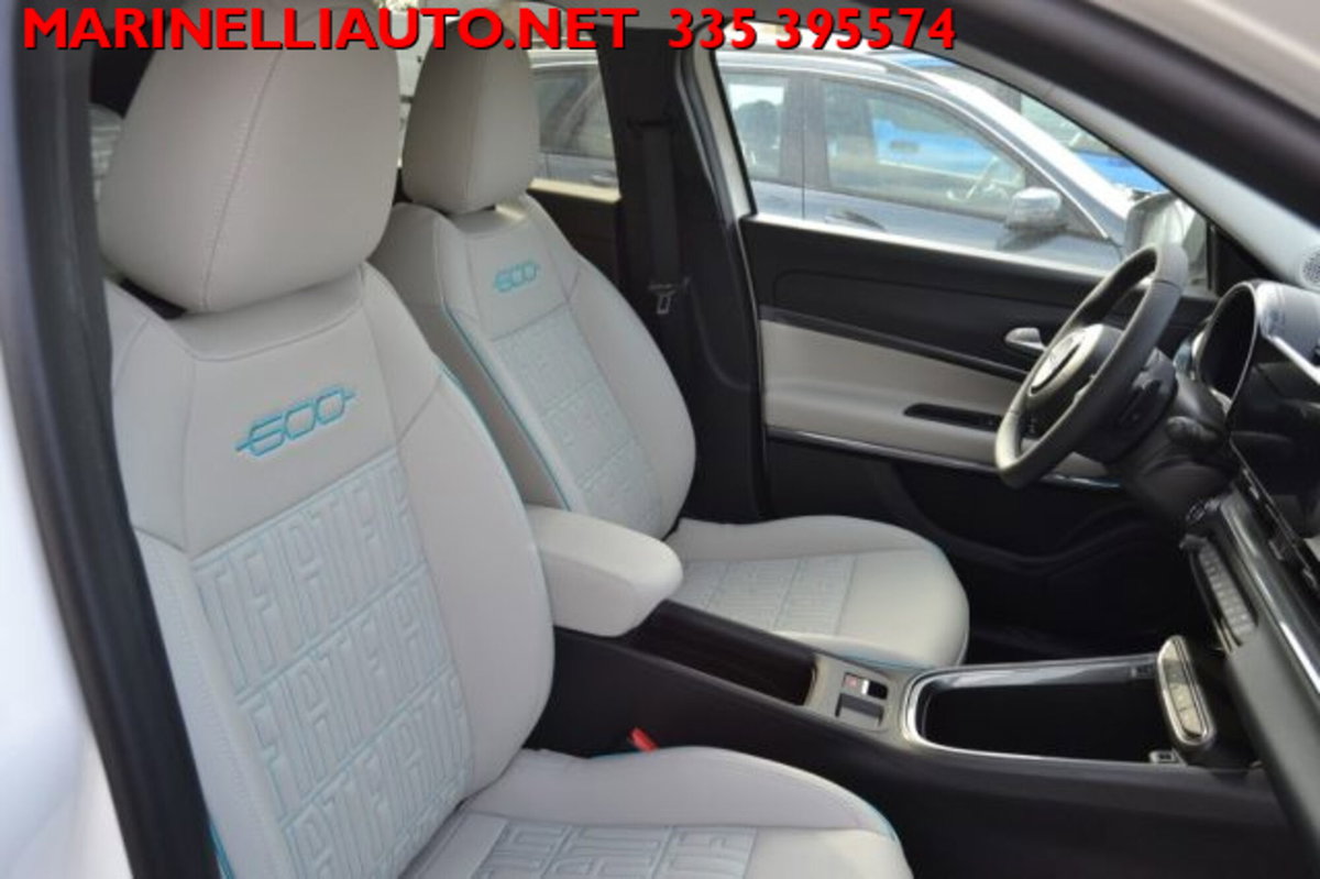 Fiat 600 1.2 hybrid La Prima 110cv auto (19)