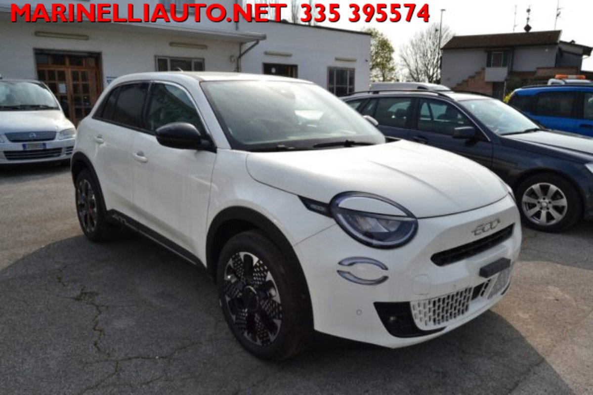 Fiat 600 1.2 hybrid La Prima 110cv auto (4)