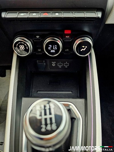 Renault Clio TCe 90 CV 5 porte Intens (12)