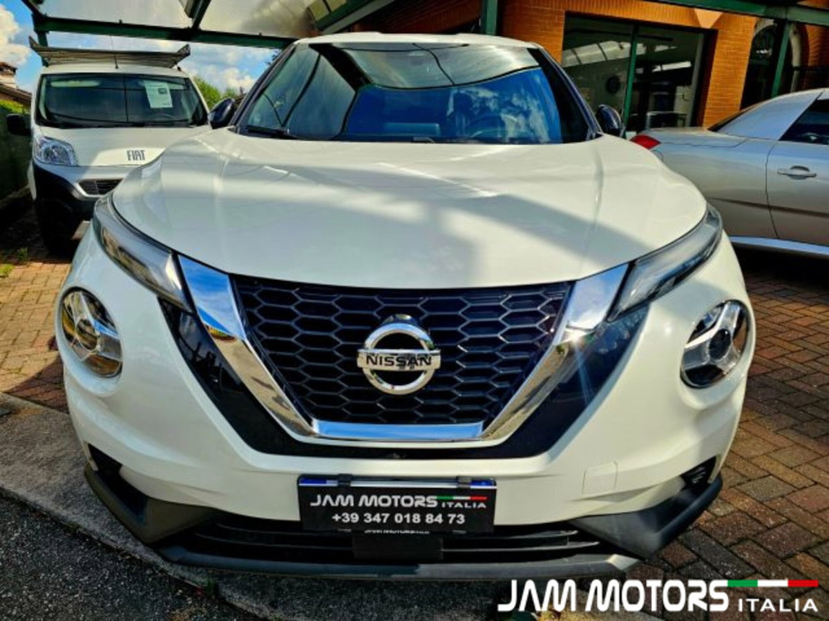 Nissan Juke 1.0 dig-t N-Connecta 114cv (2)