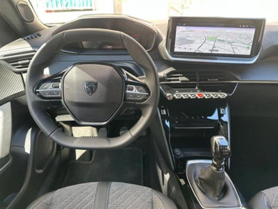 Peugeot 2008 PureTech 100 S&S Allure (10)