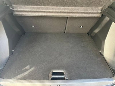 Peugeot 2008 PureTech 100 S&S Allure (18)