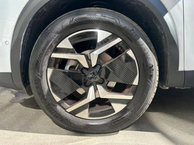 Peugeot 2008 PureTech 100 S&S Allure (7)